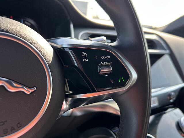 Jaguar i-Pace EV320 SE 90 kWh | 3-fase | Panoramadak | Draadloos Apple CarPlay - Android Auto |