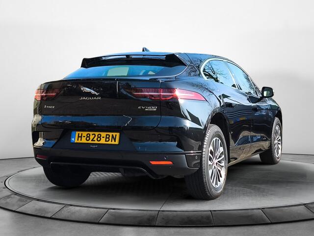 Jaguar i-Pace EV400 Business Edition S 90 kWh (400 PK) 2e-Eig. & Dealer-Onderh. BOVAG-Garantie. NL-Auto. Panoramadak, Leer, Navigatie/Apple-Carplay/Android-Auto, Keyless-Entry/Start, Parkeersensoren-V+A, Achteruitrijcamera, Stoelverwarming, Elek.-Achterklep, Privacy-Gl