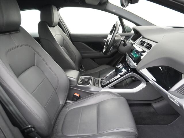 Jaguar i-Pace EV400 S 90kWh 4WD Leder Meridan-Audio All Season Banden Camera Apple Carplay Android Auto Cruise Control Stuurverwarming DAB PDC Keyless entry/start LED Lmv 18" Bluetooth WiFi Verkeersbord detectie Uitparkeer waarschuwing 400PK 696NM Koppel