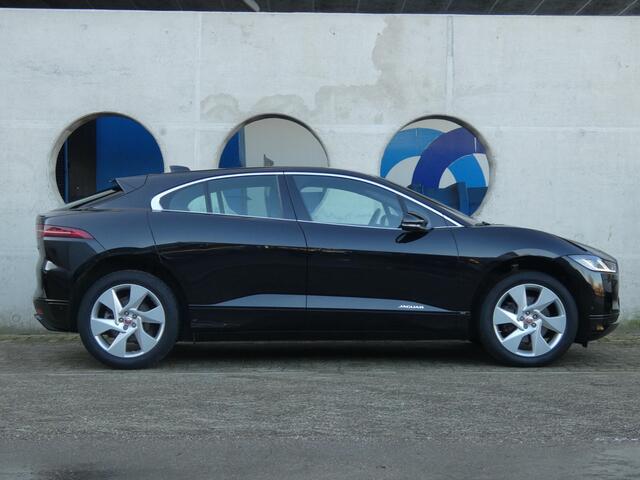 Jaguar i-Pace EV400 SE 90 kWh | SOH 100% | NAVIGATIE | PANORAMADAK | ACHTERUITRIJCAMERA |