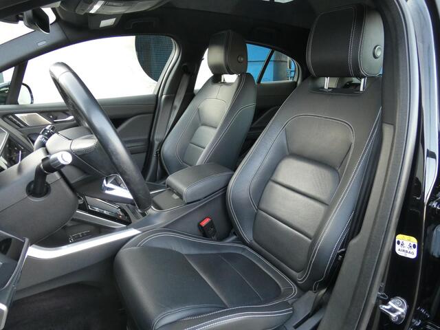 Jaguar i-Pace EV400 SE 90 kWh | SOH 100% | NAVIGATIE | PANORAMADAK | ACHTERUITRIJCAMERA |