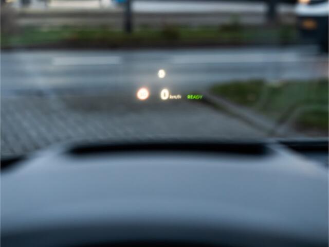 Jaguar i-Pace EV400 First Edition 90 kWh PANO ALCANTARA HEMEL CAMERA TREKHAAK HUD 22 INCH BOMVOL!!