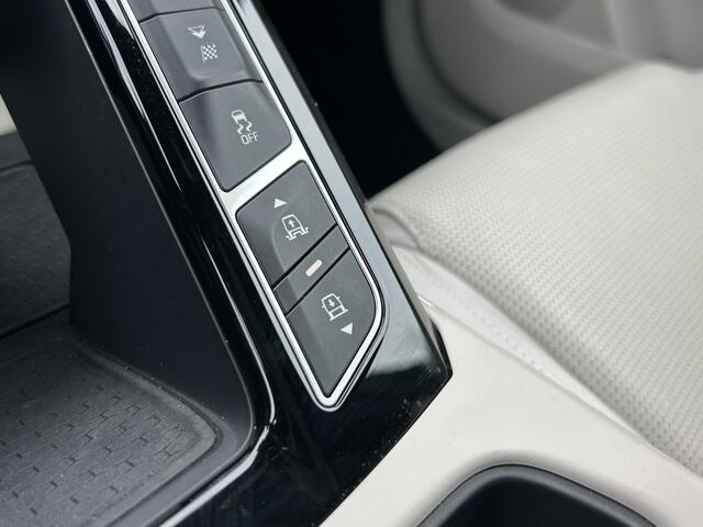 Jaguar i-Pace EV400 HSE 90 kWh | 3-fase | Luchtvering | Performance Seats | 22 Inch | Panoramadak |