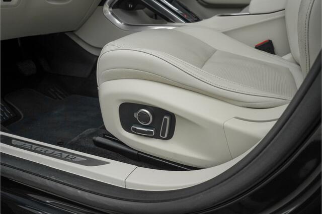 Jaguar i-Pace EV400 First Edition 90 kWh Performance Seats Pano 20"