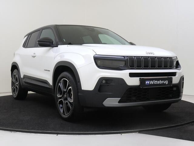 Jeep Avenger Summit 54 kWh 156PK | Winterpack | Adaptive cruise | Full Option |