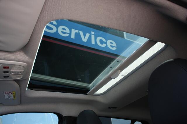 Jeep Avenger 1.2 e-Hybrid Summit | Import op verzoek | Pano | Automaat | Leer