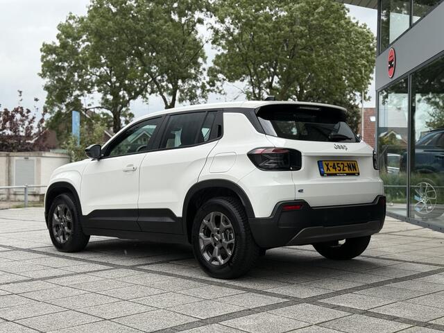 Jeep Avenger Longitude 54 kWh | Navi | Carplay | Stoelverwarming |