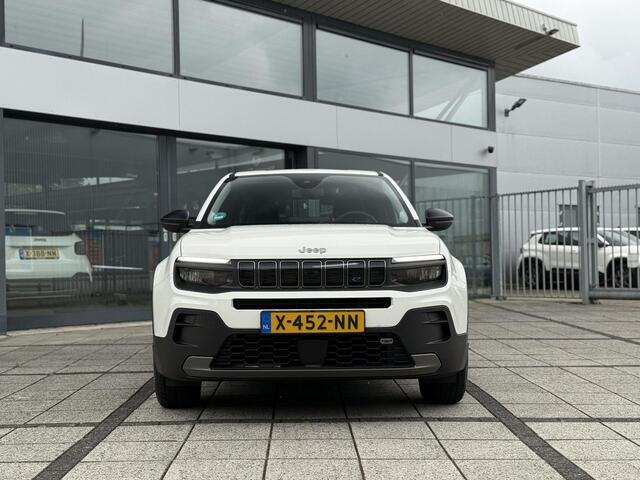 Jeep Avenger Longitude 54 kWh | Navi | Carplay | Stoelverwarming |