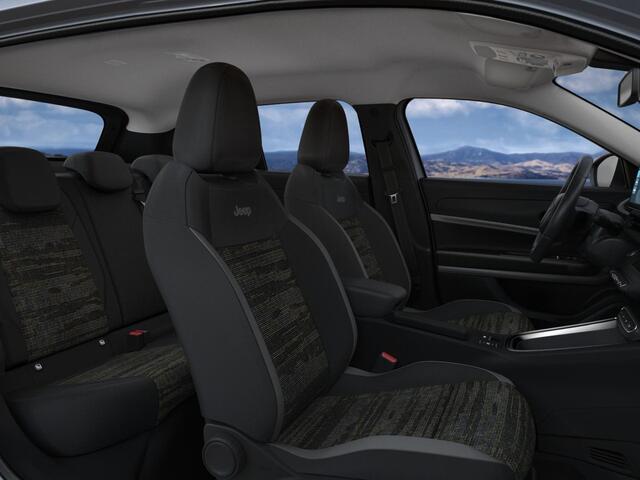 Jeep Avenger Longitude 54 kWh | Pack Winter | Storm Grey | Uit voorraad leverbaar !
