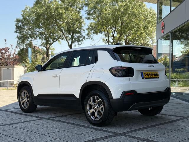 Jeep Avenger Longitude 54 kWh | Navi | Carplay | Stoelverwarming |