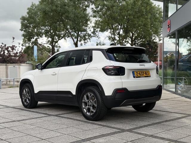 Jeep Avenger Longitude 54 kWh | Navi | Carplay | Stoelverwarming |