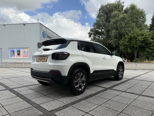 Jeep Avenger Longitude 54 kWh | Navi | Carplay | Stoelverwarming |