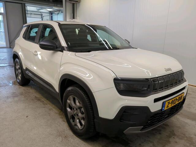 Jeep Avenger Longitude 54 kWh | Navi | Carplay | Stoelverwarming |