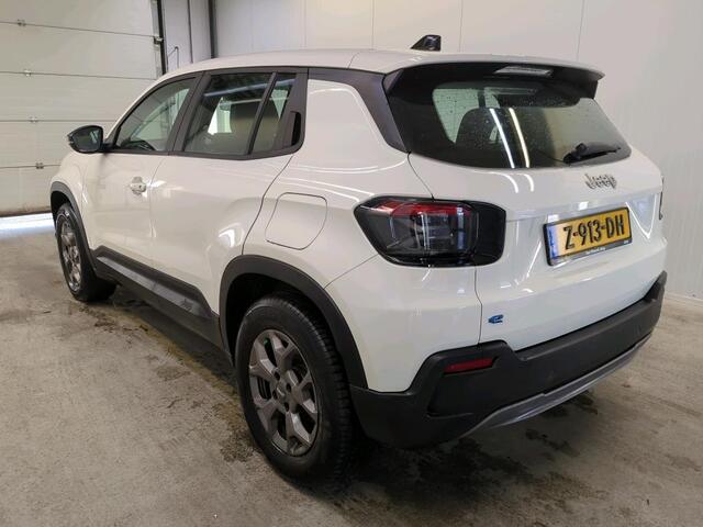 Jeep Avenger Longitude 54 kWh | Navi | Carplay | Stoelverwarming |