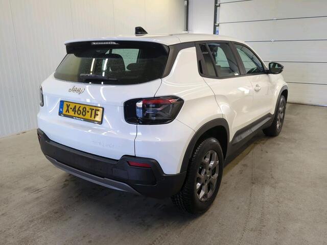 Jeep Avenger Longitude 54 kWh | Navi | Carplay | Stoelverwarming |
