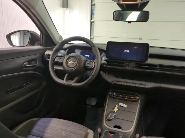 Jeep Avenger Longitude 54 kWh | Navi | Carplay | Stoelverwarming |