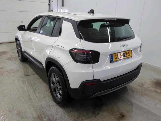 Jeep Avenger Longitude 54 kWh | Navi | Carplay | Stoelverwarming |