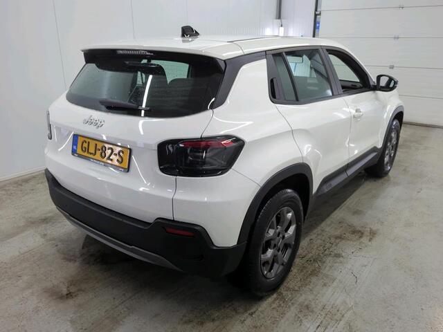 Jeep Avenger Longitude 54 kWh | Navi | Carplay | Stoelverwarming |