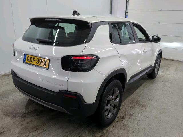 Jeep Avenger Longitude 54 kWh | Navi | Carplay | Stoelverwarming |