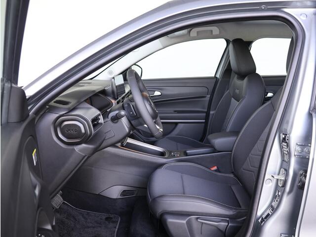 Jeep Avenger 1.2 e-Hybrid Altitude |Apple Carplay/Android Auto | PDC Achter |