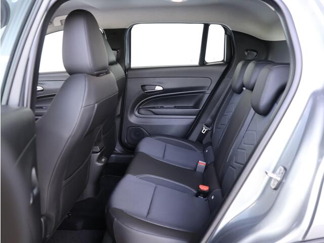 Jeep Avenger 1.2 e-Hybrid Altitude |Apple Carplay/Android Auto | PDC Achter |