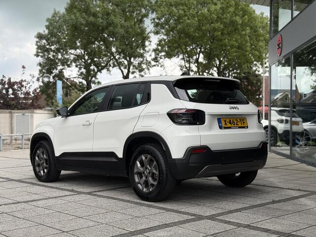 Jeep Avenger Longitude 54 kWh | Navi | Carplay | Stoelverwarming |