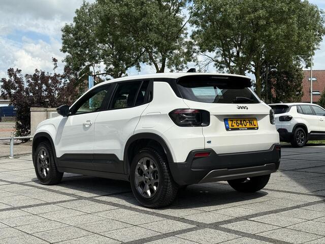 Jeep Avenger Longitude 54 kWh | Navi | Carplay | Stoelverwarming |