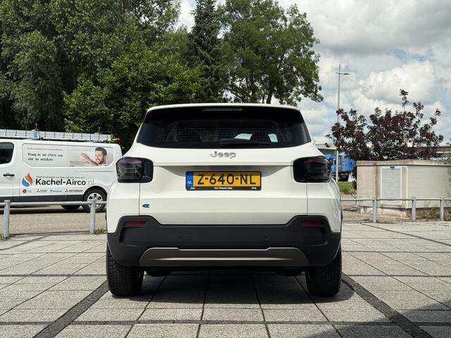 Jeep Avenger Longitude 54 kWh | Navi | Carplay | Stoelverwarming |