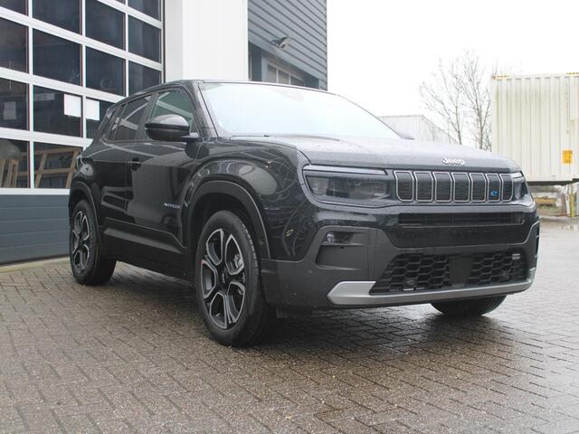 Jeep Avenger Summit 54 kWh | Leder | Apple Carplay | 18"