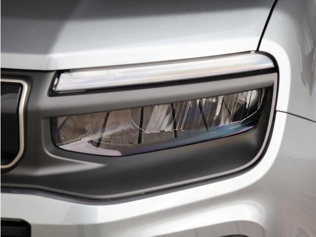 Jeep Avenger 1.2 e-Hybrid Altitude