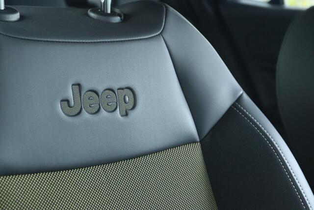 Jeep Avenger SUMMIT 54 KWH | LED | CARPLAY | CAMERA | KEY-LESS | ACC | WARMTEPOMP | STOELVERW.