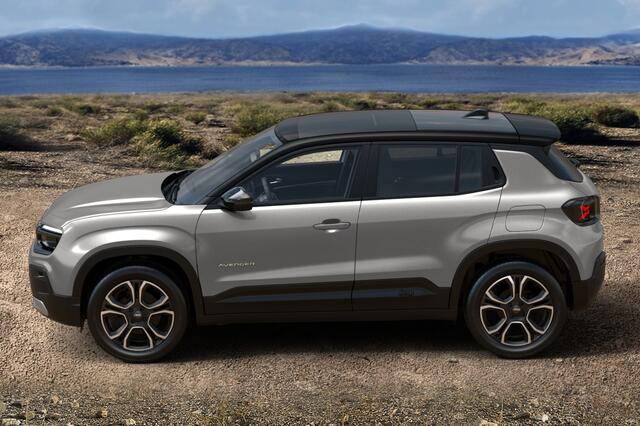 Jeep Avenger 1.2 e-Hybrid Summit DIRECT RIJDEN - PANORAMADAK - 8 JAAR GARANTIE