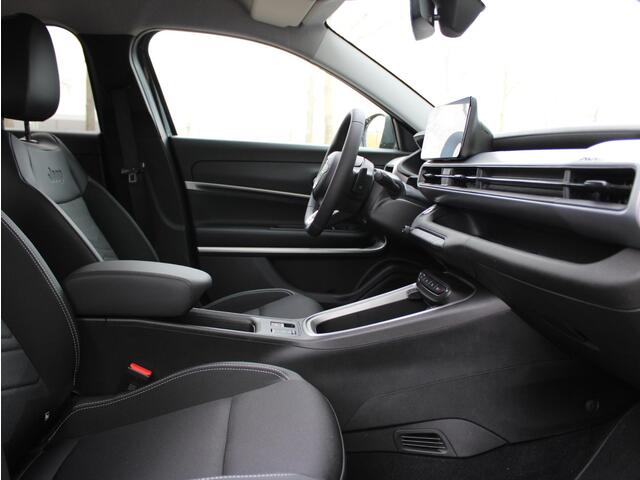 Jeep Avenger 1.2 e-Hybrid Summit | Navi / Camera / JBL