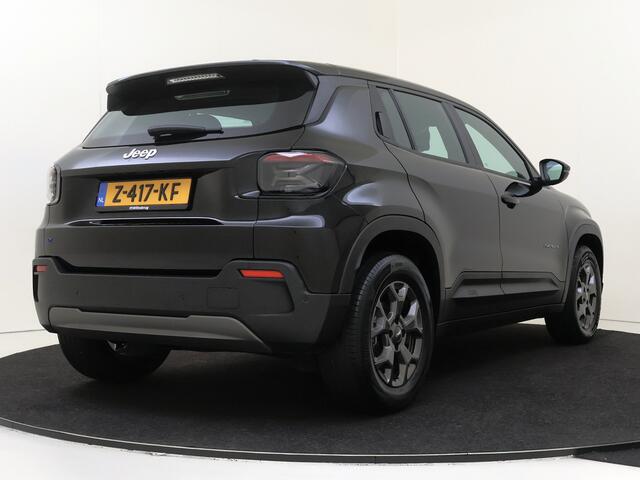 Jeep Avenger Longitude 54 kWh P4