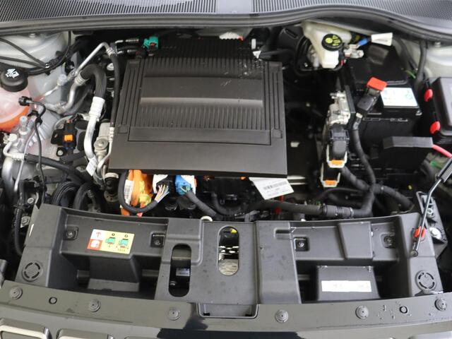 Jeep Avenger Summit 54 kWh Infotainment & Convenience pack | Leder & Winter Pack | airco automatisch |Apple Carplay/Android Auto | Autonomous Emergency Braking | cruise control adaptief met Stop&Go en stuurhulp | dodehoek detectie | full-LED koplampen | lichtmetalen v