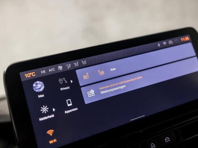Jeep Avenger 1.2 Altitude Sport (VIRTUAL COCKPIT, APPLE CARPLAY, GROOT NAVI, JBL AUDIO, 360 CAMERA, LEDER, SPORTSTOELEN, GETINT GLAS, ADAPTIVE CRUISE, NIEUWSTAAT)