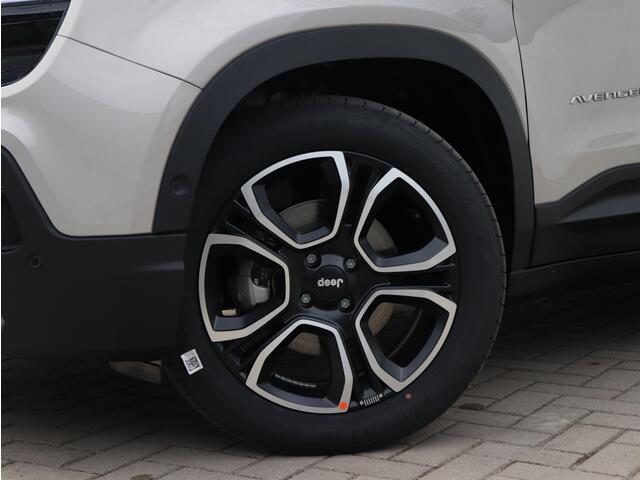 Jeep Avenger Summit 54kWh | Pano | Infotainment | Winter | Warmtepomp | 18"