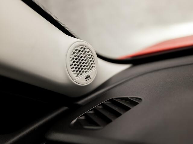 Jeep Avenger 1.2 Altitude Sport (APPLE CARPLAY, GROOT NAVI, 360 CAMERA, JBL AUDIO, ADAPTIVE CRUISE, STOELVERWARMING, GETINT GLAS, LEDER, KEYLESS, DAB+, NIEUWSTAAT)