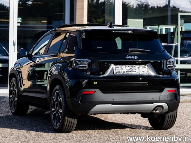 Jeep Avenger 1.2 E-Hybrid SUMMIT Auto. PANO / LEER / ENTERTAINMENT PACK