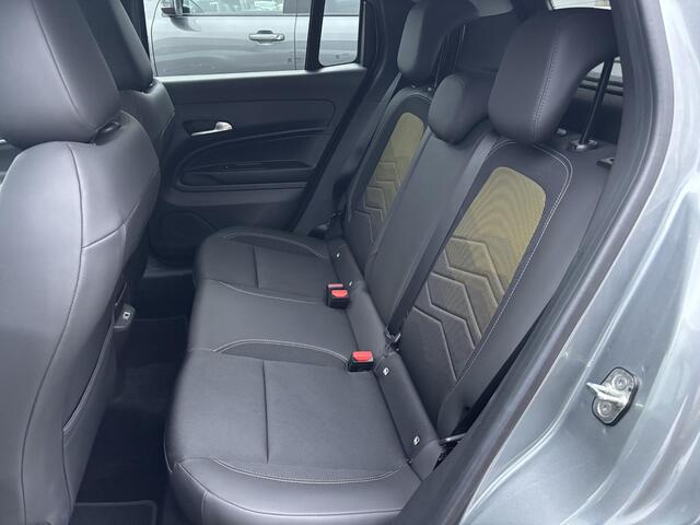 Jeep Avenger Summit 54 kWh |SCI|156pk Automaat | Adaptieve Cruise | Achteruitrijcamera | Elektrische Achterklep