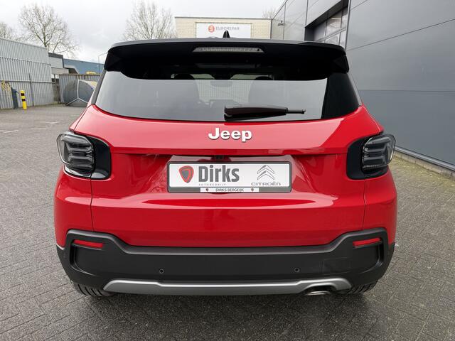 Jeep Avenger 100pk Summit (Elektrisch Schuifdak - JBL - Keyless Entry - Elektrische klep - Leder incl stoelverwarming - LED - Camera - Adaptieve Cruise Controle - 18")