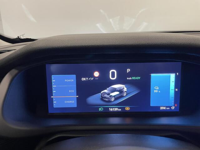 Jeep Avenger Longitude Automaat 54 kWh Navigatie Apple Carplay/Android Auto Climate Control Cruise Control Lichtmetalen Velgen Dab Keyless Parkeer Sensoren