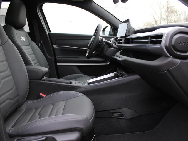 Jeep Avenger 1.2 e-Hybrid Summit VOORRAAD KORTING