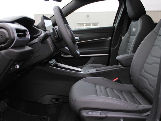 Jeep Avenger 1.2 e-Hybrid Summit VOORRAAD KORTING