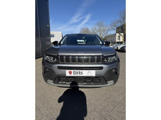 Jeep Avenger 100pk Altitude (Camera - Keyless Entry - Adaptieve Cruise Controle - Elektrische Klep - JBL - LED - 17"incl 4S - Automatische Airco - Navigatie)