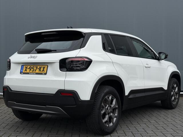Jeep Avenger BWJ 12-2023 | 157PK Longitude 54 kWh AUTOMAAT | | NAVI | CLIMA | CRUISE | CARPLAY | KEYLESS | PDC | LMV | PRIVACY GLASS |