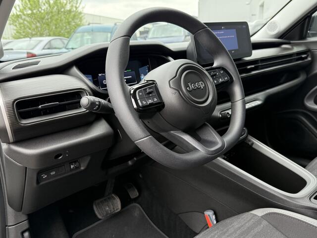 Jeep Avenger BWJ 12-2023 | 157PK Longitude 54 kWh AUTOMAAT | | NAVI | CLIMA | CRUISE | CARPLAY | KEYLESS | PDC | LMV | PRIVACY GLASS |