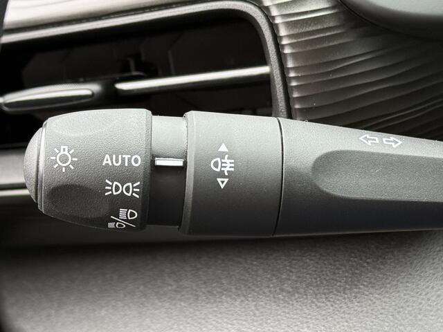 Jeep Avenger BWJ 12-2023 | 157PK Longitude 54 kWh AUTOMAAT | | NAVI | CLIMA | CRUISE | CARPLAY | KEYLESS | PDC | LMV | PRIVACY GLASS |