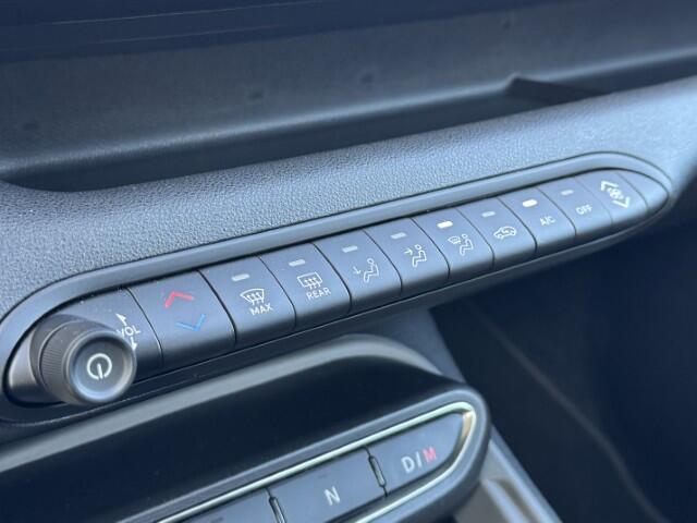 Jeep Avenger 1.2 e-Hybrid Longitude