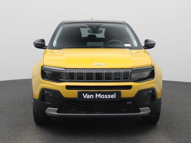 Jeep Avenger 54kWh Altitude | Airconditioning | Licht metalen velgen 18 inch | Cruise control Adaptive | Navigatie | Half lederen bekleding zwart | LED koplampen | Park Distance Control voor en achter | Achteruitrijcamera |